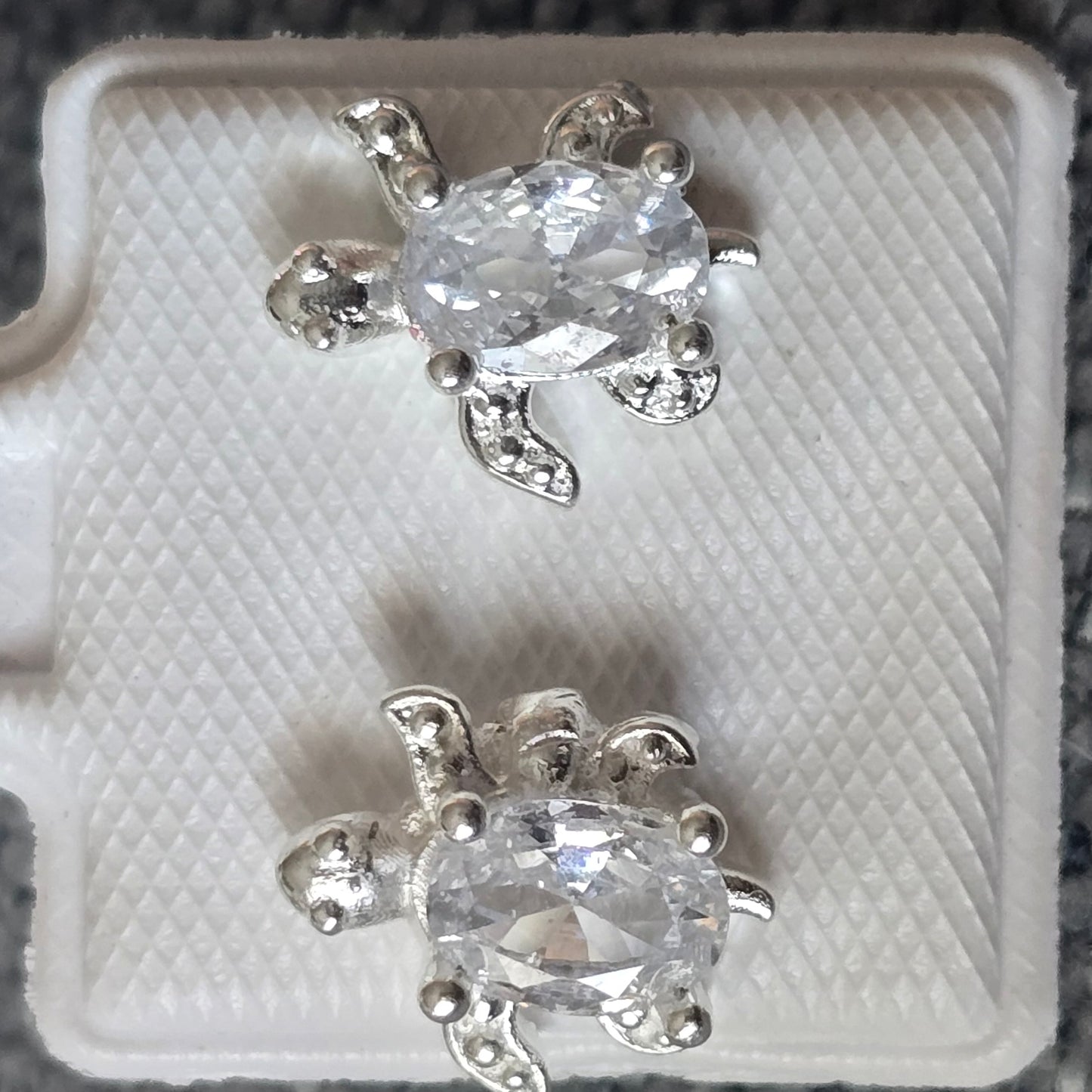 Silver Turtle Earring